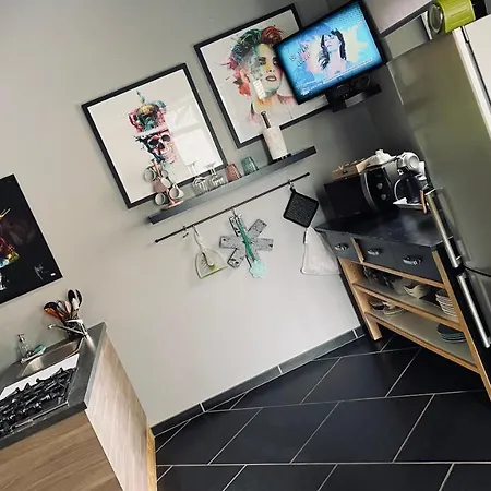 Loft D Isa Avec Wifi Netflix Daire Gesves